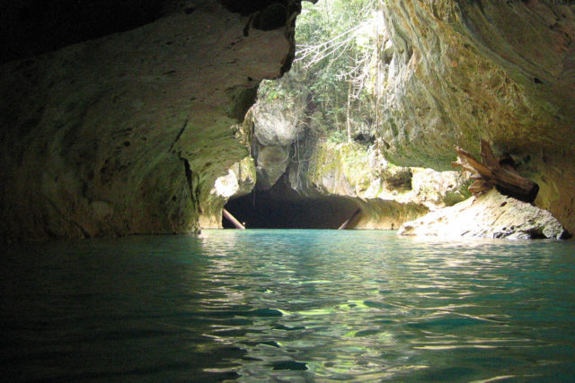 Cave tubing belize cave entrance