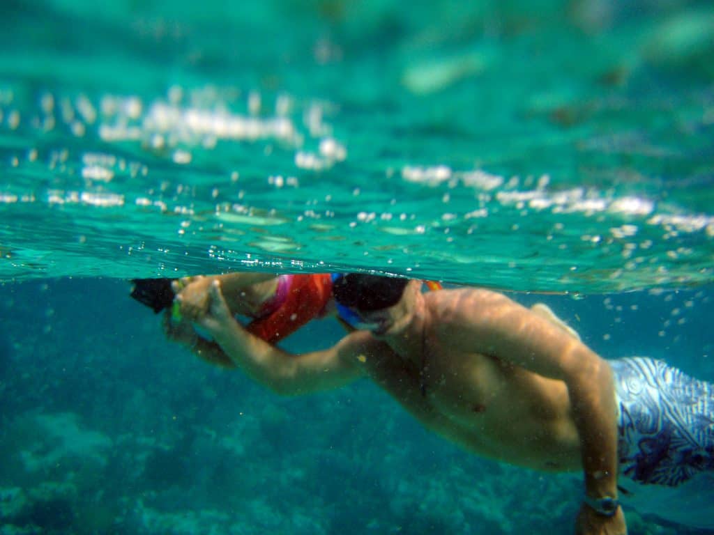 Goff's Caye snorkeling